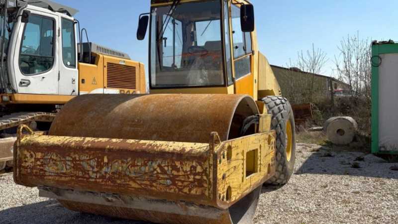 OmecoHub - BOMAG BW214DH-3